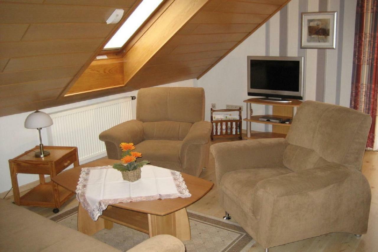 Ferienwohnung In Der Vulkaneifel Ulmen Exterior foto